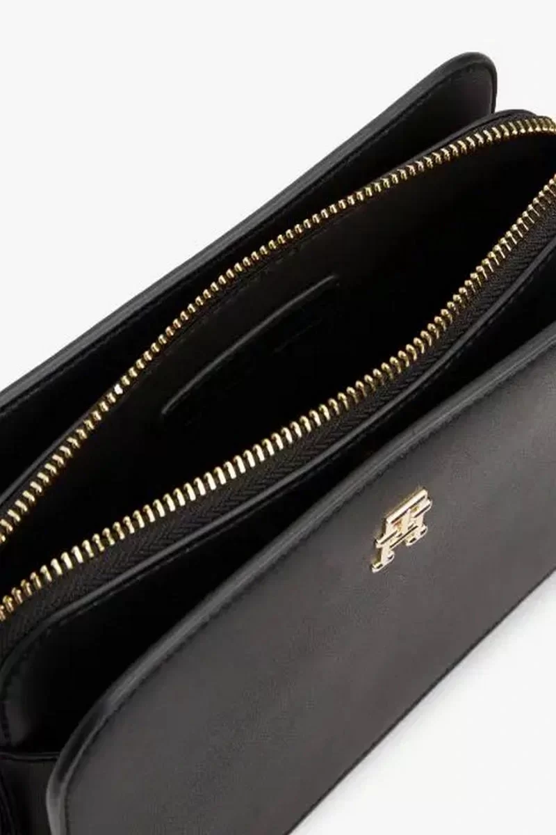 Tommy Hilfiger TH LOGOTAPE CAMERA BAG Kadın  Çapraz Çanta AW0AW17229BDS