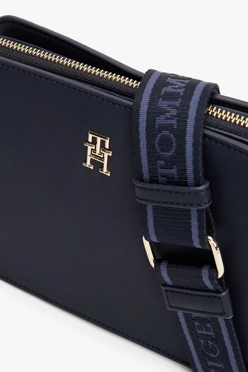 Tommy Hilfiger TH LOGOTAPE CAMERA BAG Kadın  Çapraz Çanta AW0AW17229DW6