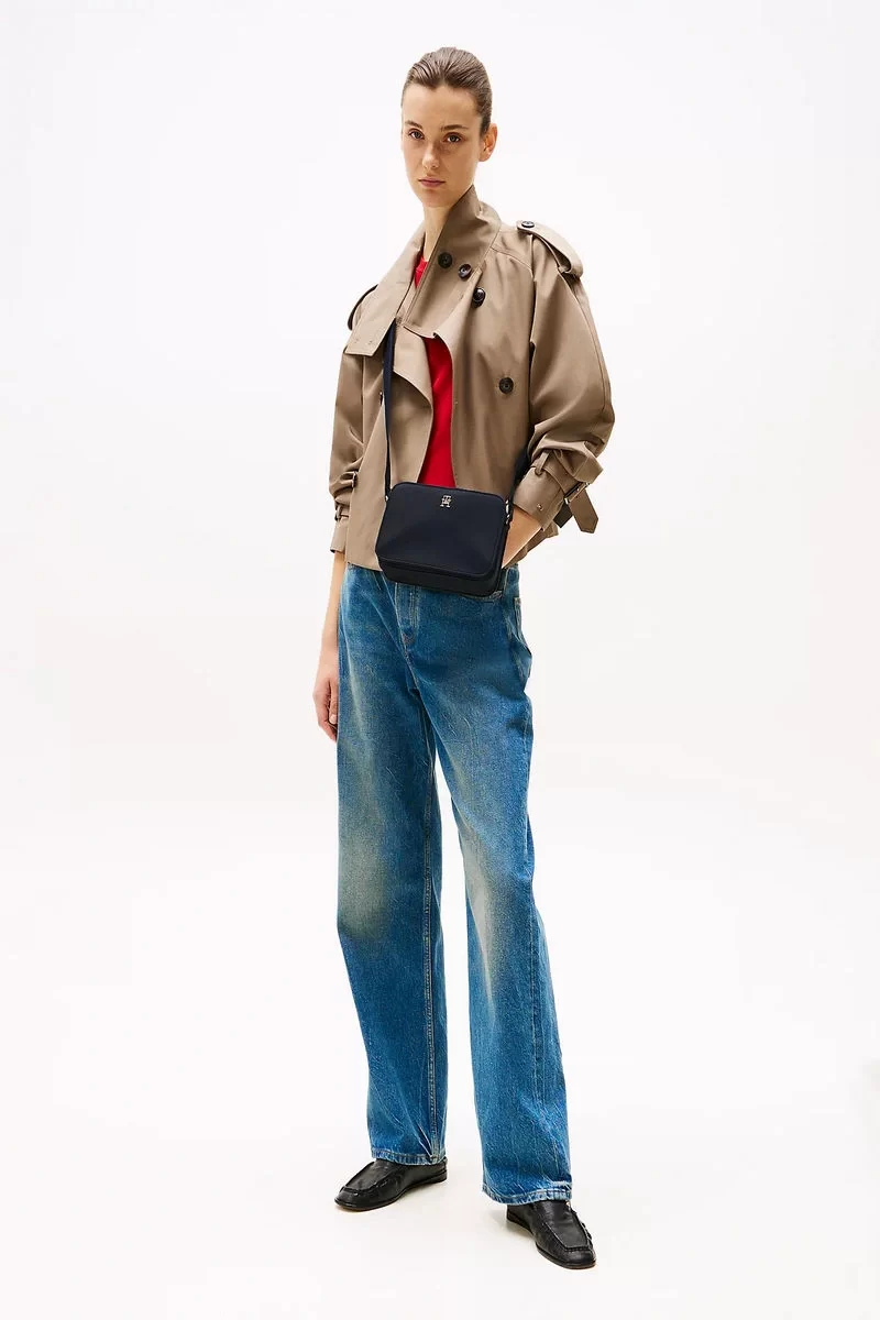 Tommy Hilfiger TH LOGOTAPE CAMERA BAG Kadın  Çapraz Çanta AW0AW17229DW6
