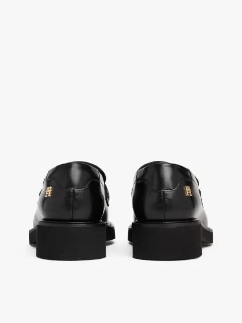 Tommy Hilfiger Püsküllü Köşeli Burun Deri Kadın Siyah  Loafer FW0FW08749BDS