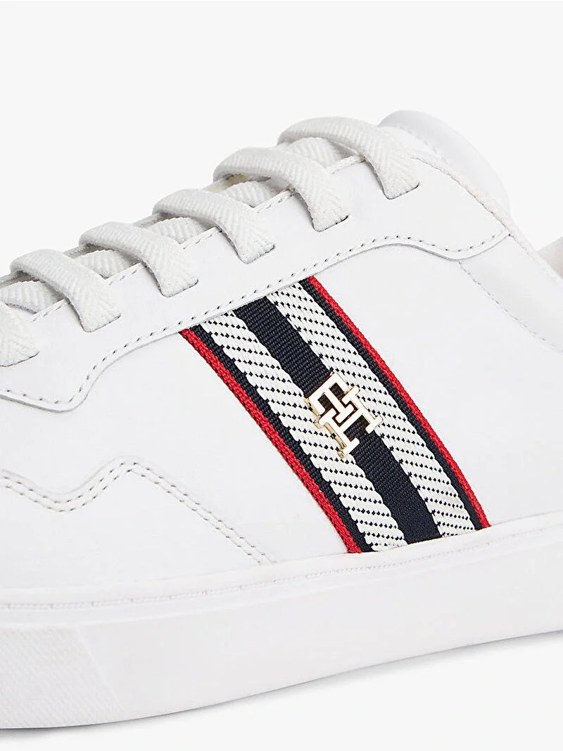 Tommy Hilfiger TH Dokuma Şeritli Düz Taban Kadın Beyaz Sneaker FW0FW09001YBS