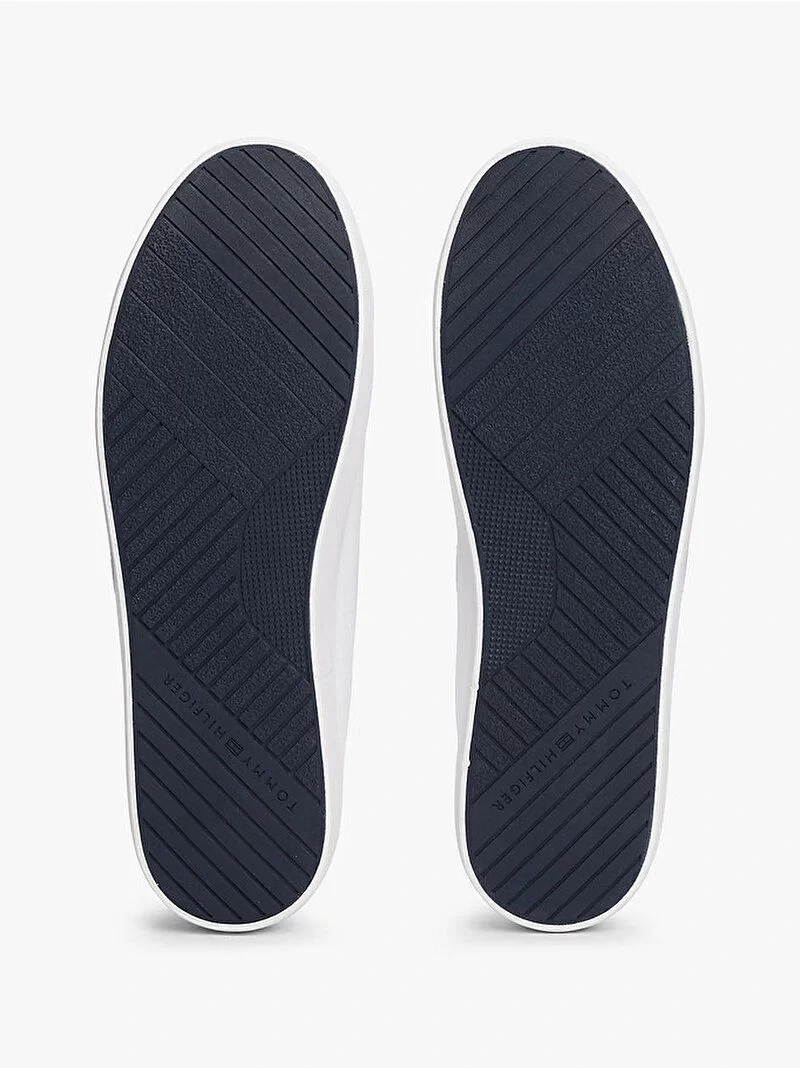 Tommy Hilfiger TH HI VULC CORE LOW LTH II ESS Erkek Beyaz Sneaker FM0FM05511YBS