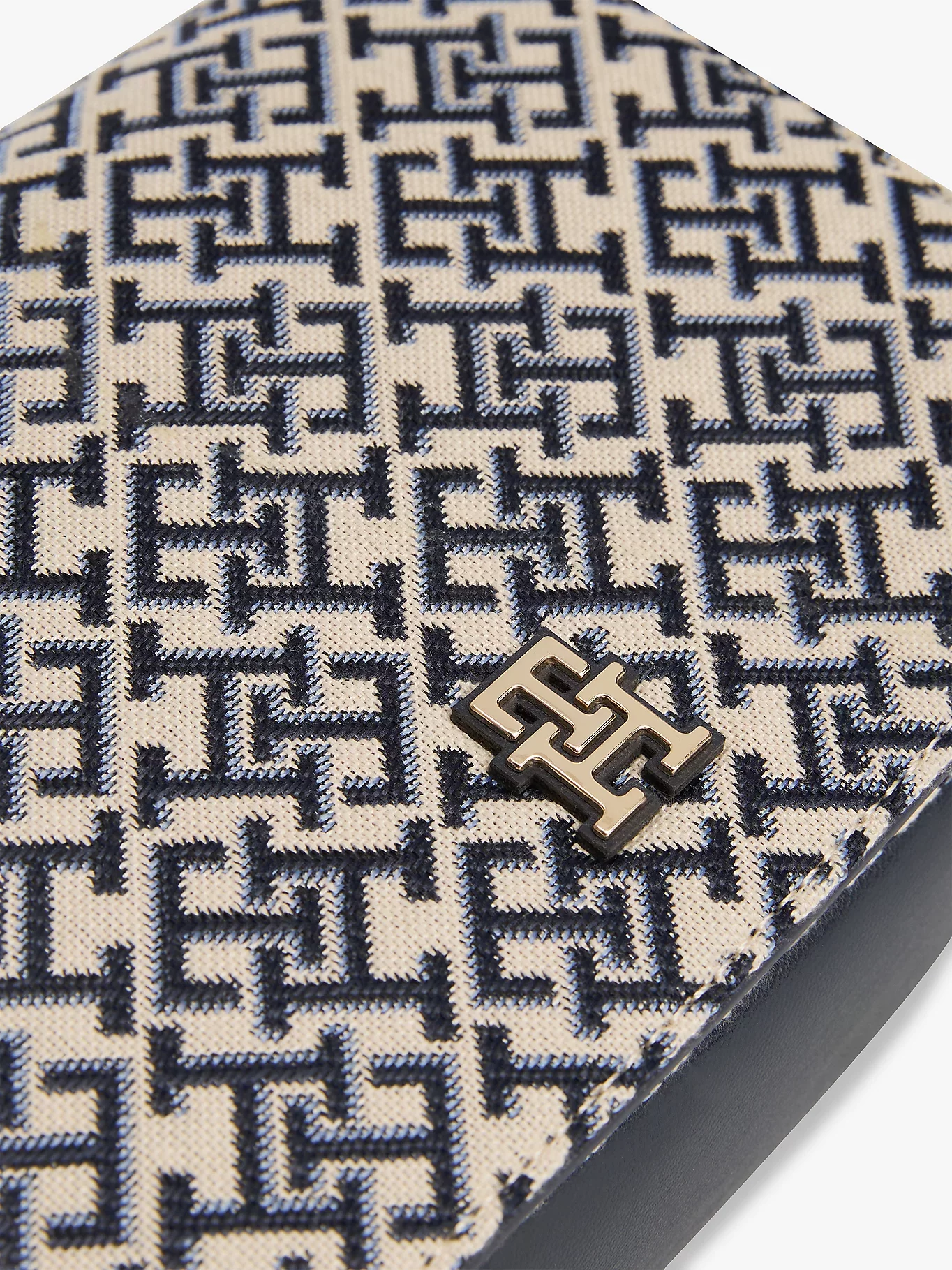Tommy Hilfiger TH JACQUARD FLAP CROSSOVER Kadın Mavi Çanta AW0AW17447DW6
