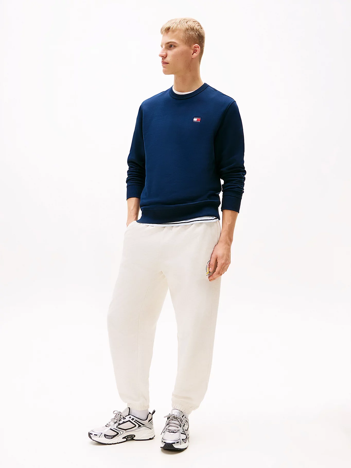 Tommy Hilfiger TJM Armalı Normal Kesim Bisiklet Yaka Erkek Mavi Kazak DM0DM20660C1G
