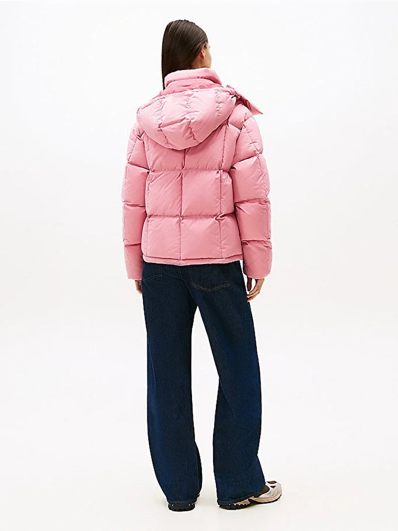 Tommy Hilfiger TJW Alaska Grid Kısa Kuş Tüyü Kadın Pembe Ceket DW0DW21624THC