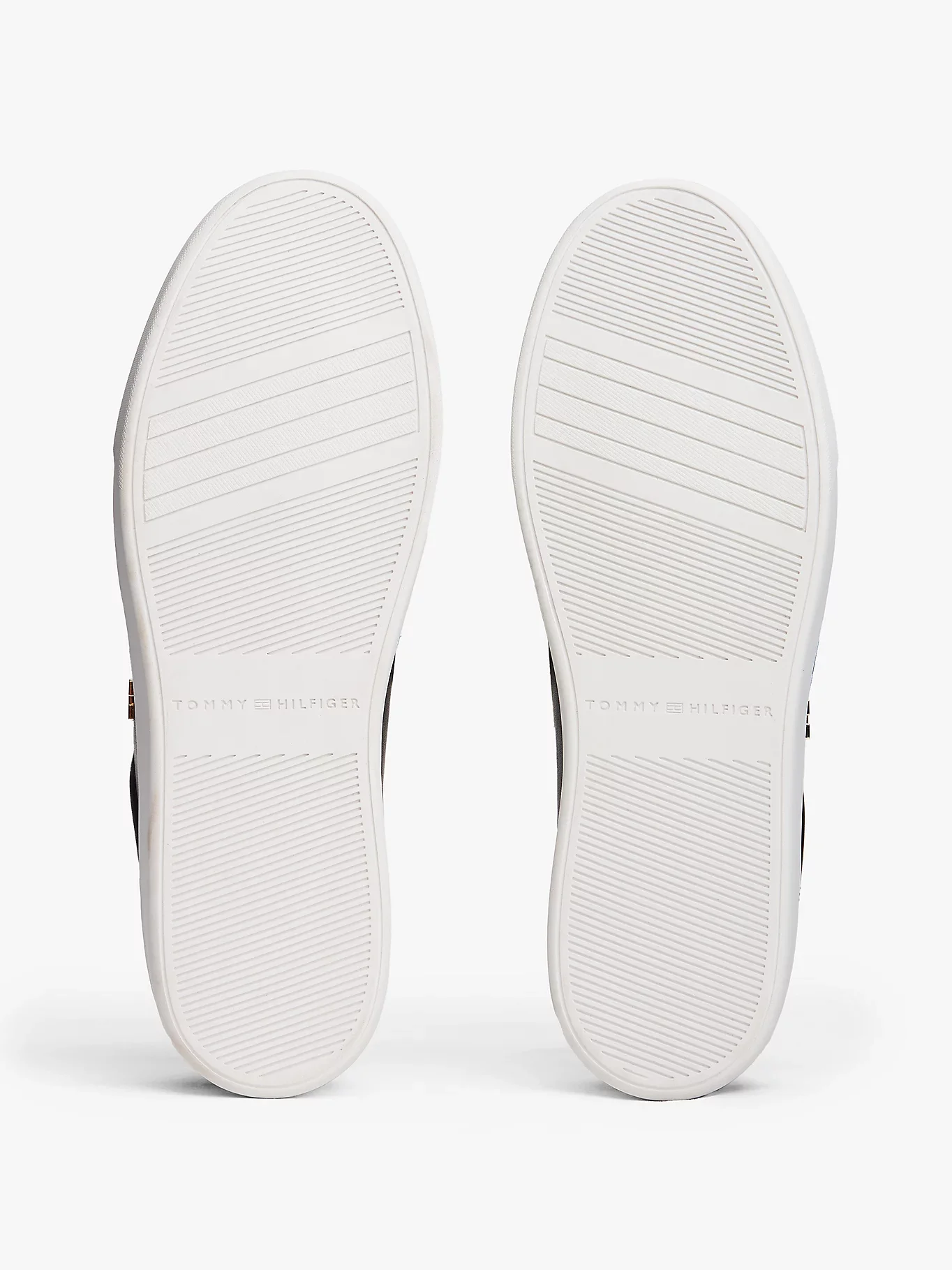 Tommy Hilfiger Yükseltilmiş Kort Stili Kadın Siyah Sneaker FW0FW08680BDS