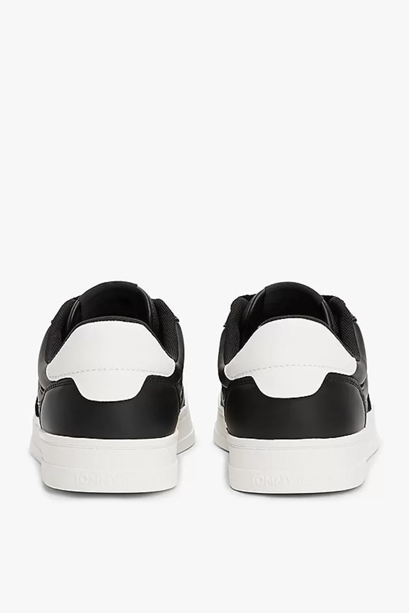Tommy Hilfiger TJM THE GREENWICH NEW ESS Erkek siyah Sneaker EM0EM01574BDS