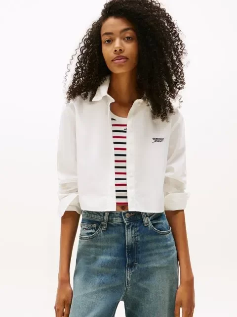 Tommy Jeans Kadın Çizgili Kısa Poplin Beyaz Gömlek DW0DW21400YBL
