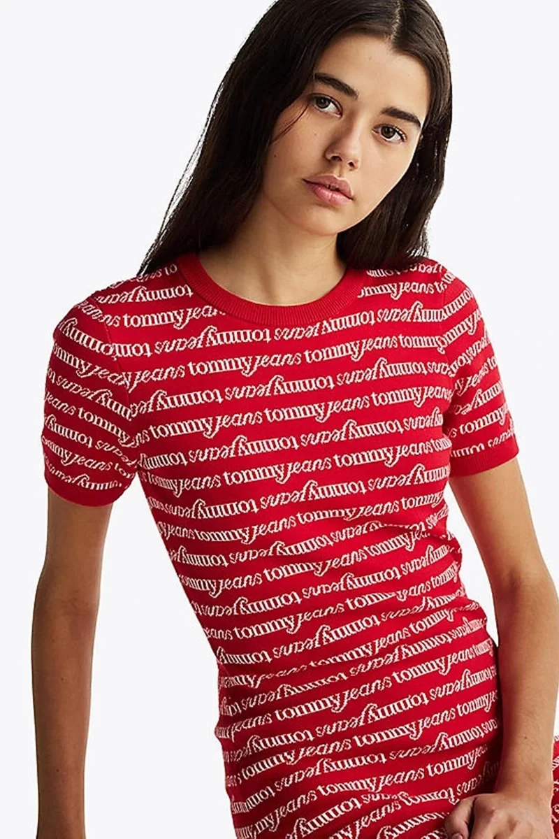 Tommy Jeans TJW SCRIPT AOP SWEATER DRESS Kadın kırmızı Elbise DW0DW194780KS