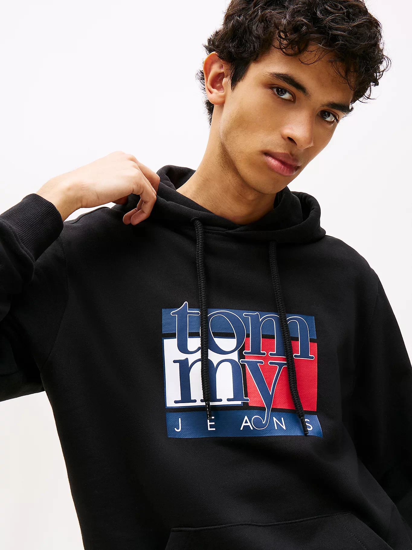Tommy Jeans TJM Normal Kesim RWB Bayrak Desenli Erkek Kazak DM0DM22092BDS