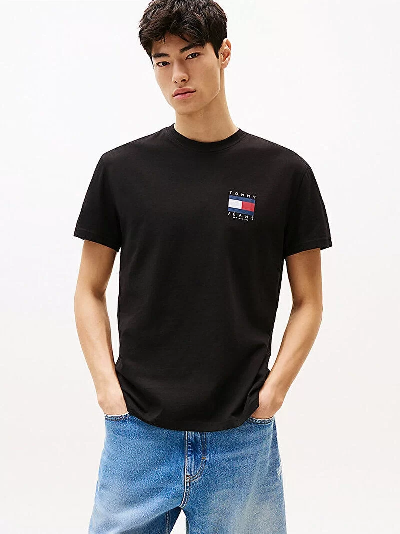 Tommy Jeans TJM REG FLAG GRAPH BCKPRNT T EXT Erkek Siyah T-shirt DM0DM21910BDS