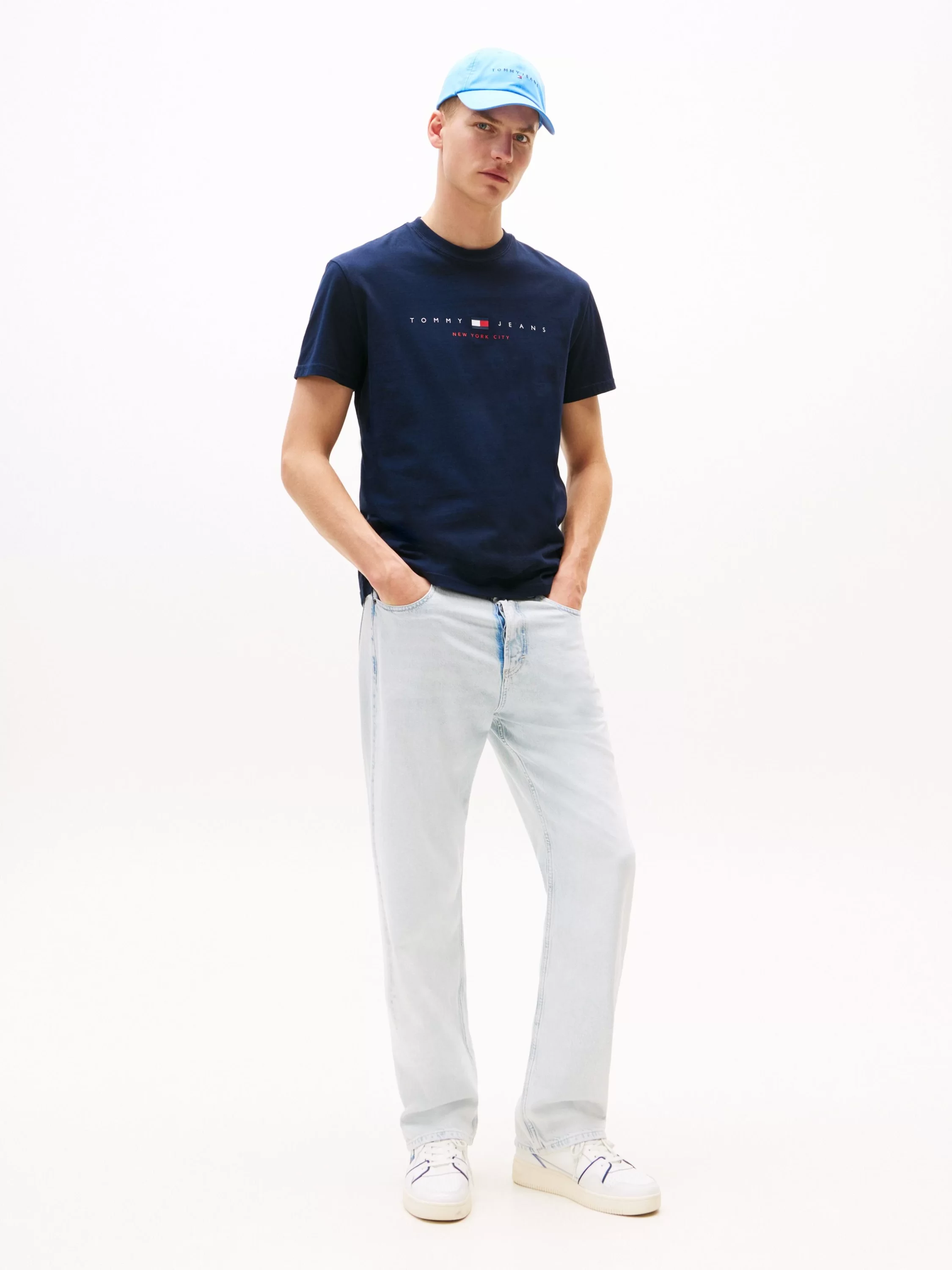Tommy Jeans TJM REG FLAG LINEAR SS TEE EXT Erkek Mavi T-shirt DM0DM21911C1G