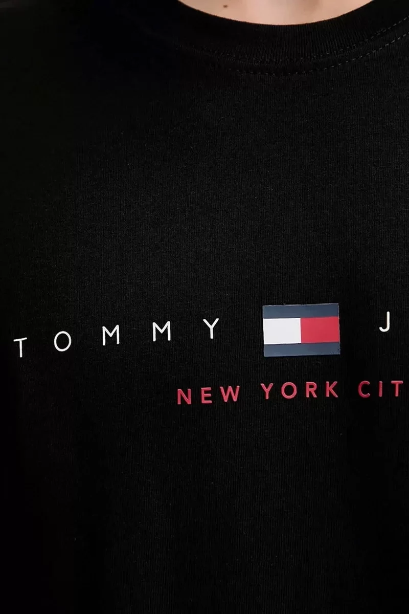Tommy Jeans TJM REG FLAG LINEAR SS TEE EXT Erkek Siyah T-shirt DM0DM21911BDS