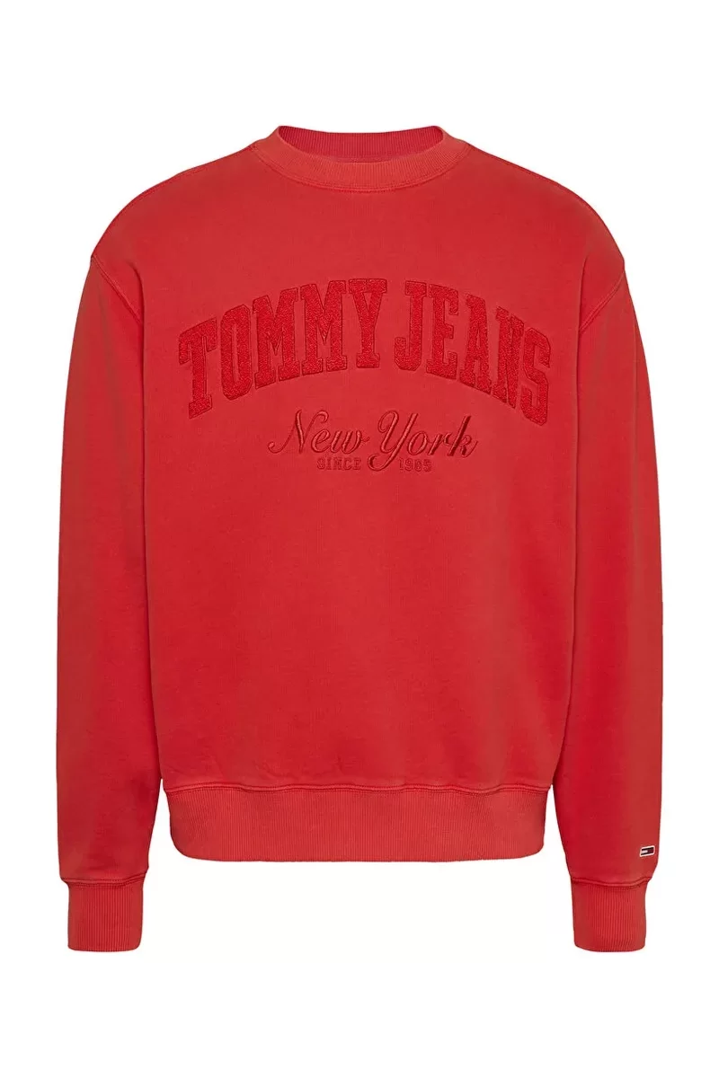 Tommy Jeans TJM RLX VINTAGE VARSITY CREW Erkek KIRMIZI Sweatshirt DM0DM20262XME