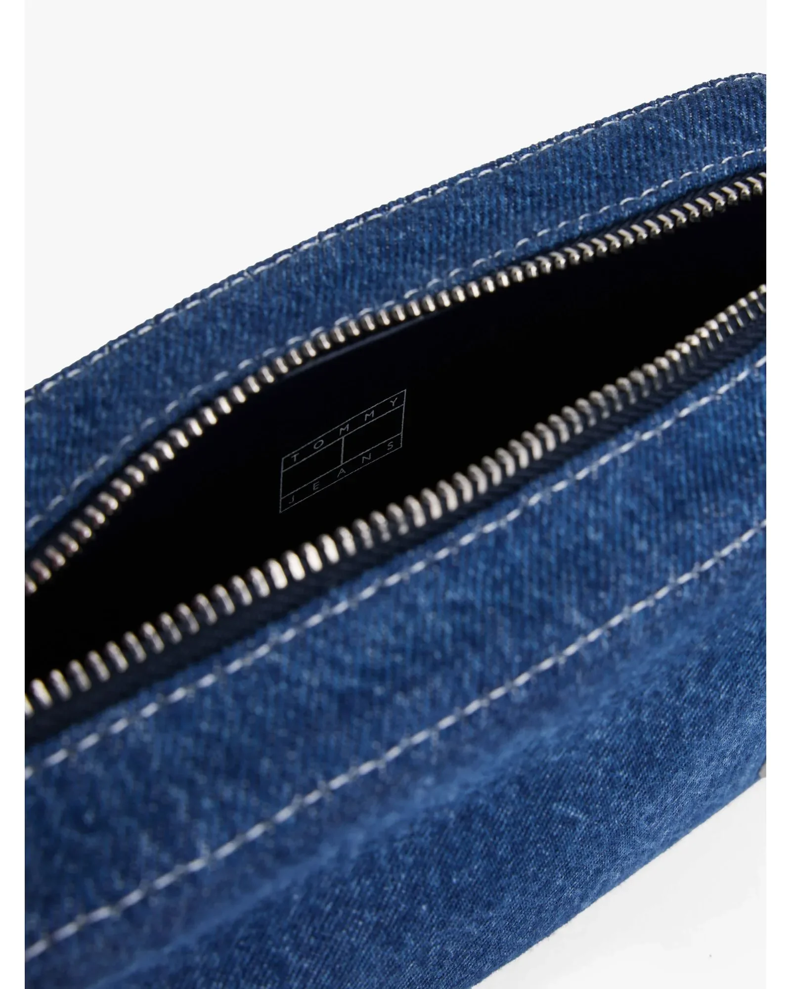 Tommy Jeans TJW Cool Denim Kamera Kadın Çanta AW0AW178741AF