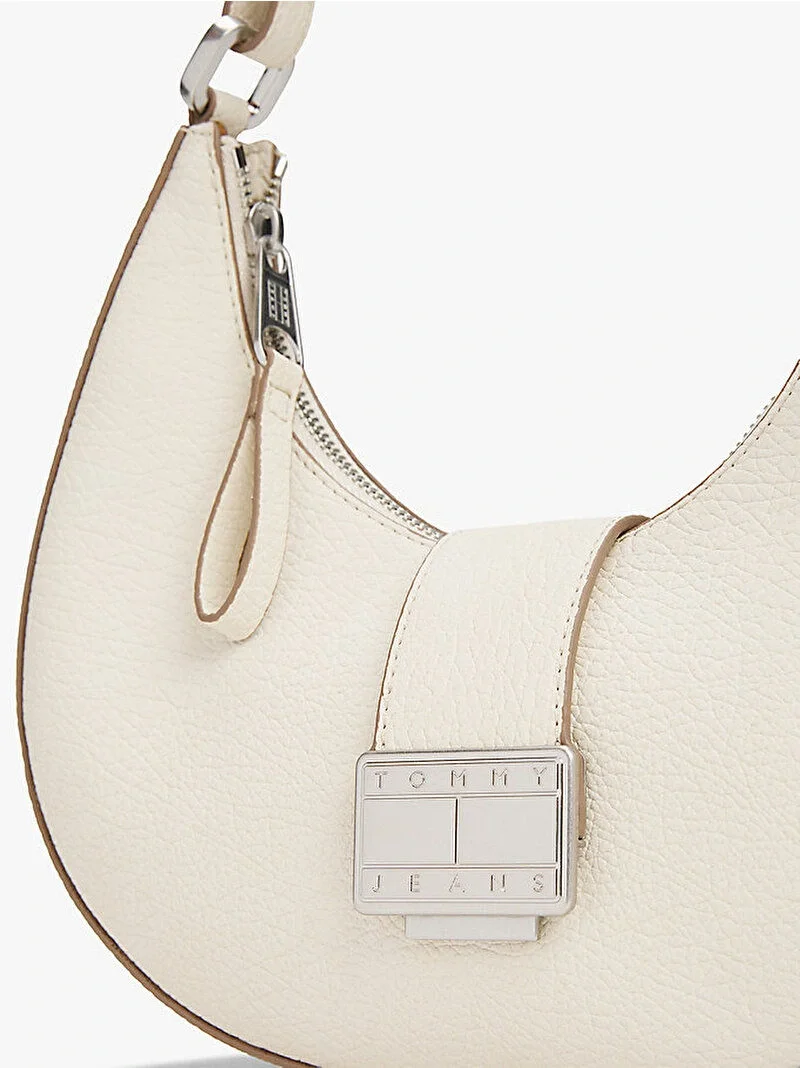 Tommy Jeans TJW CRUSH SHOULDER BAG Kadın Bej Omuz Çantası AW0AW17539ACG