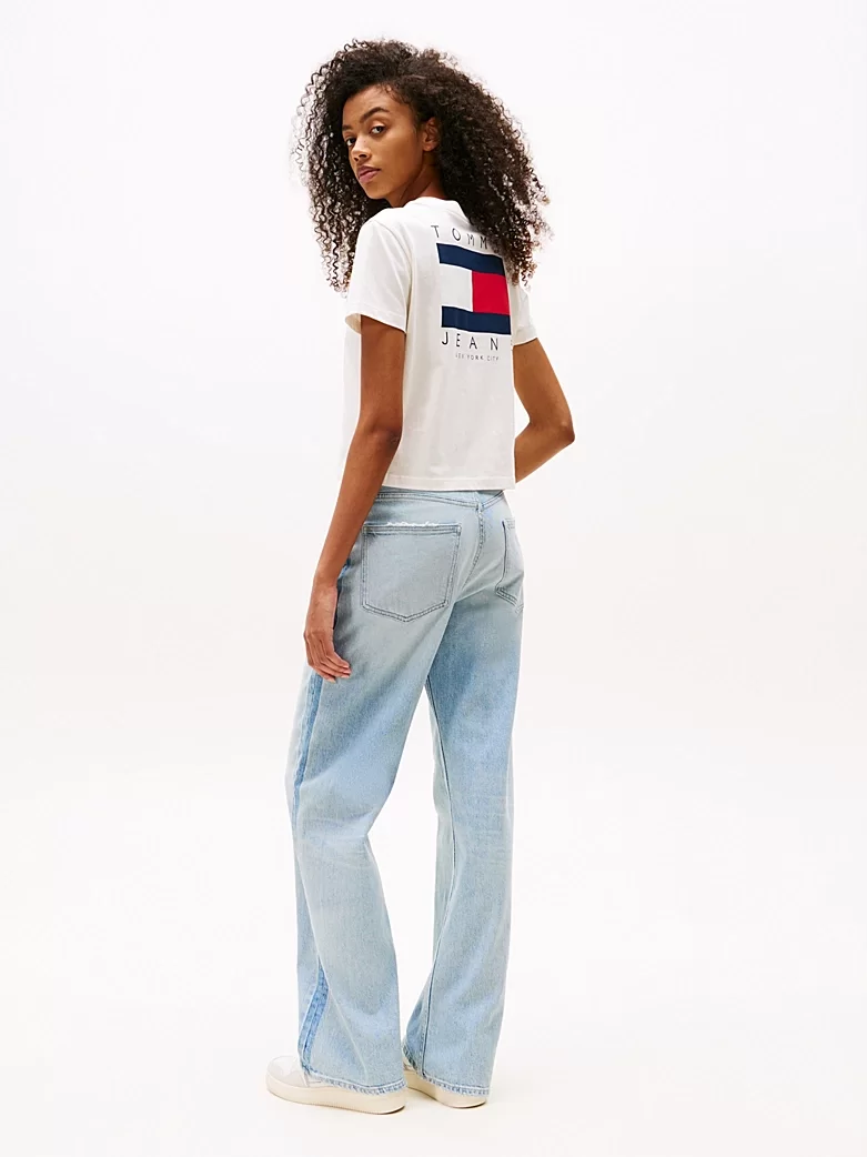Tommy Jeans TJW REG SH TOMMY US FLAG SS TEE Kadın Beyaz T-shirt DW0DW21423YBH