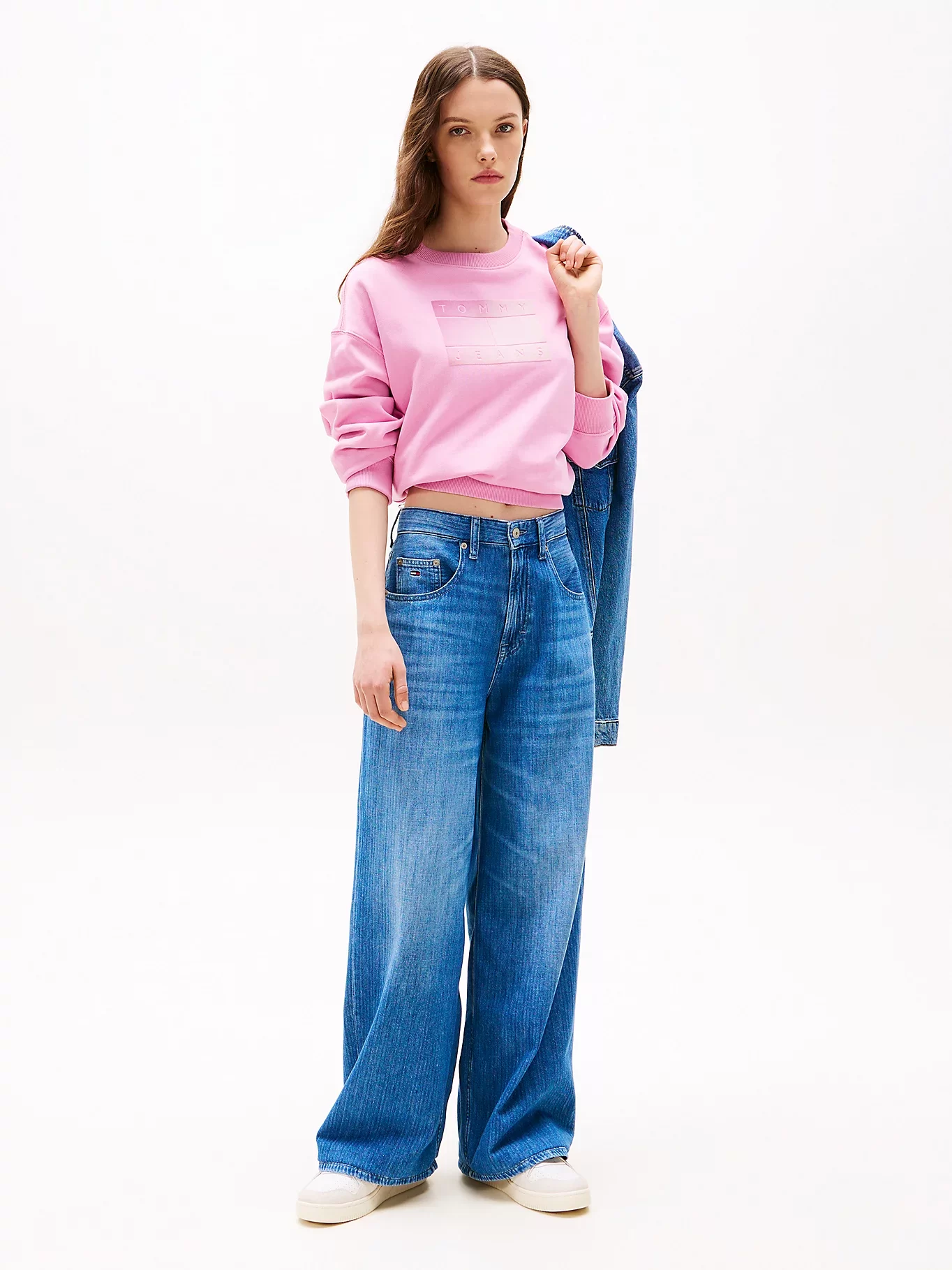 Tommy Jeans TJW RLX GRADIENT FLAG CREW Kadın Pembe Kazak DW0DW21396U06