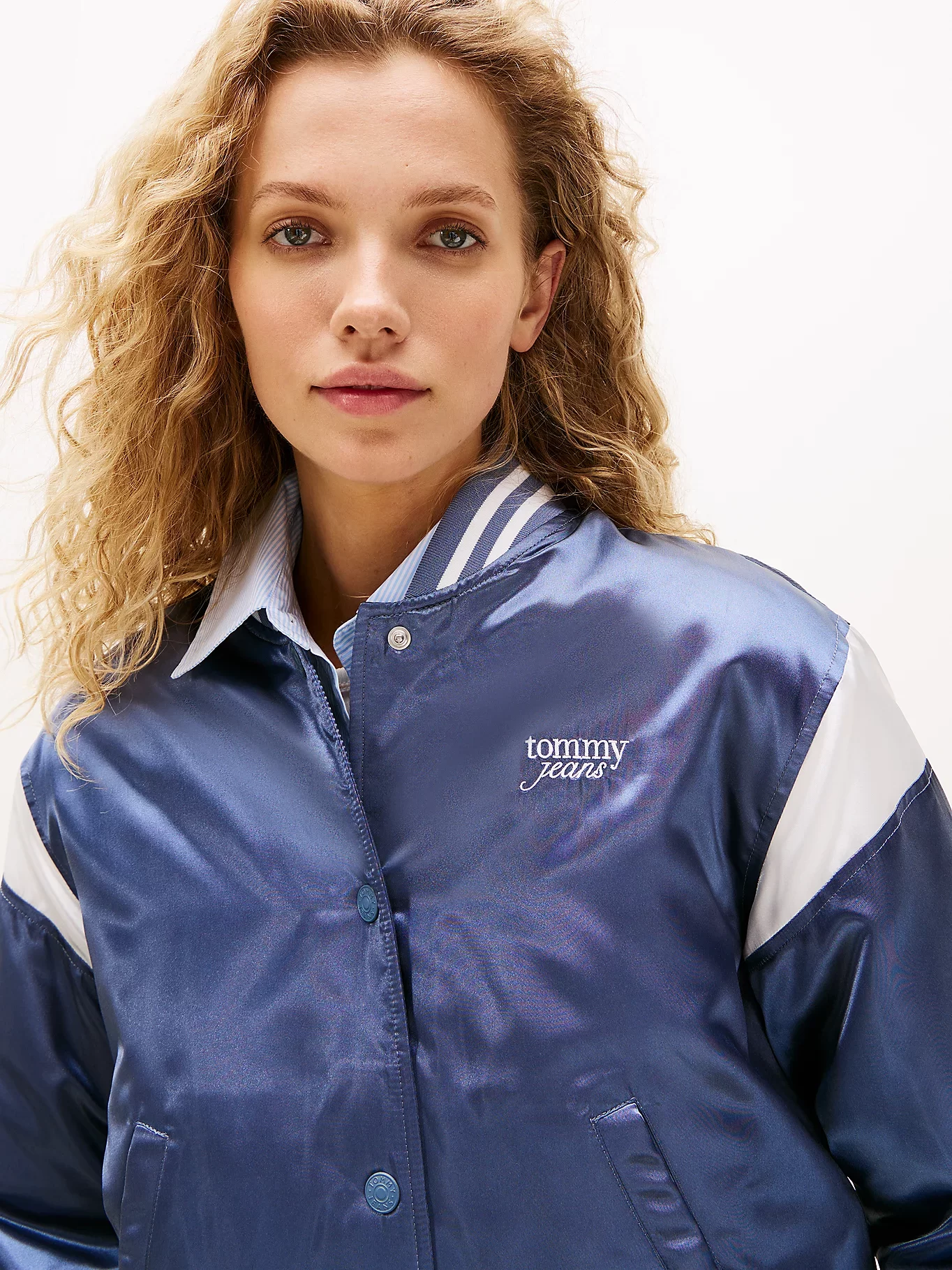 Tommy Jeans TJW SCRIPT VARSITY JACKET Kadın Gri Ceket DW0DW20960PO6