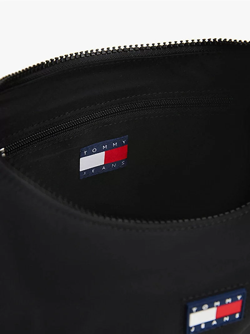 Tommy Jeans TJW URBAN X-BODY Kadın Siyah Omuz Çantası AW0AW17547BDS