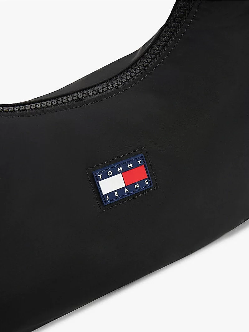 Tommy Jeans TJW URBAN X-BODY Kadın Siyah Omuz Çantası AW0AW17547BDS