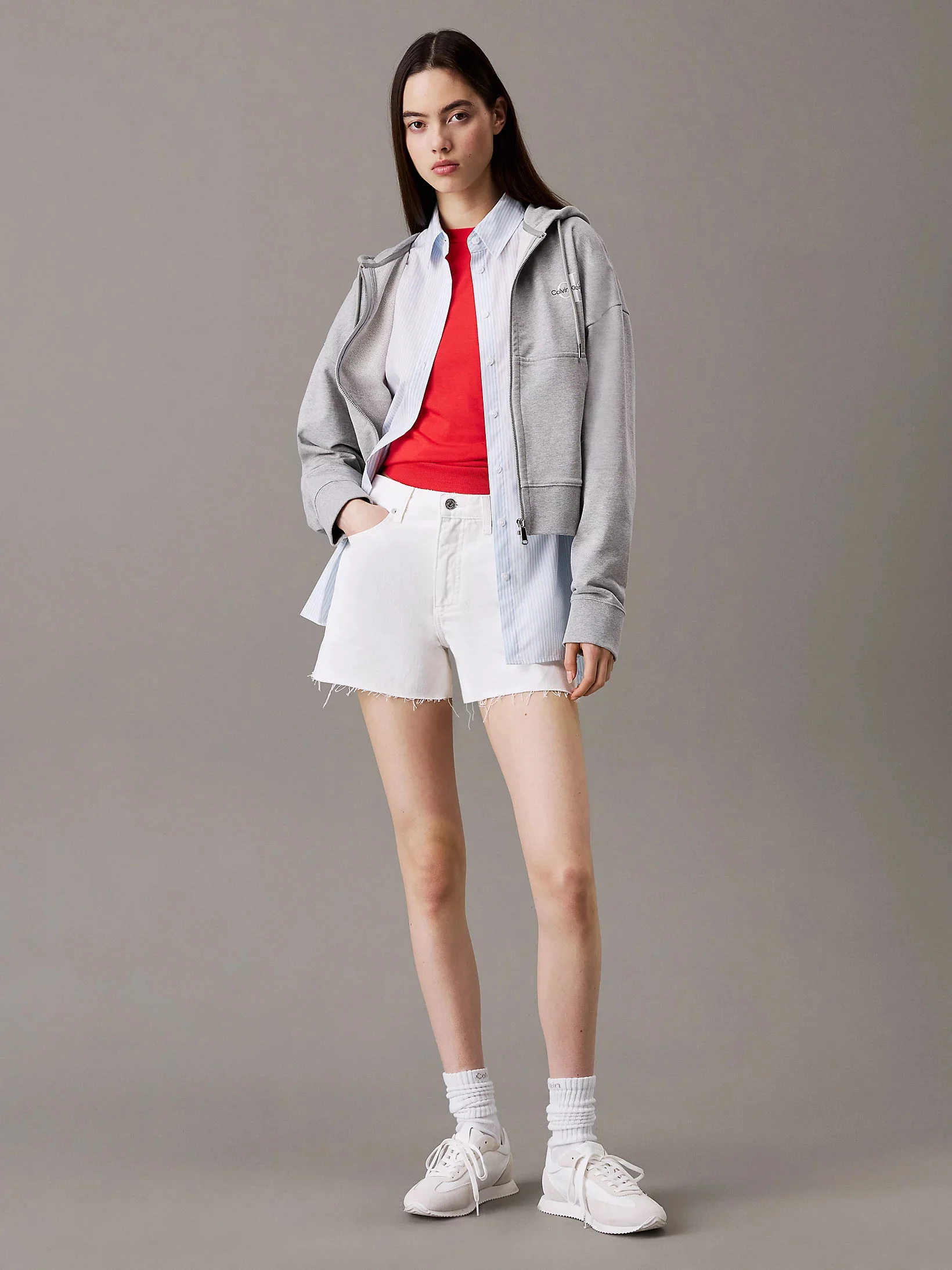 Calvin Klein MOM SHORT Kadın  Şort J20J225153-1AA