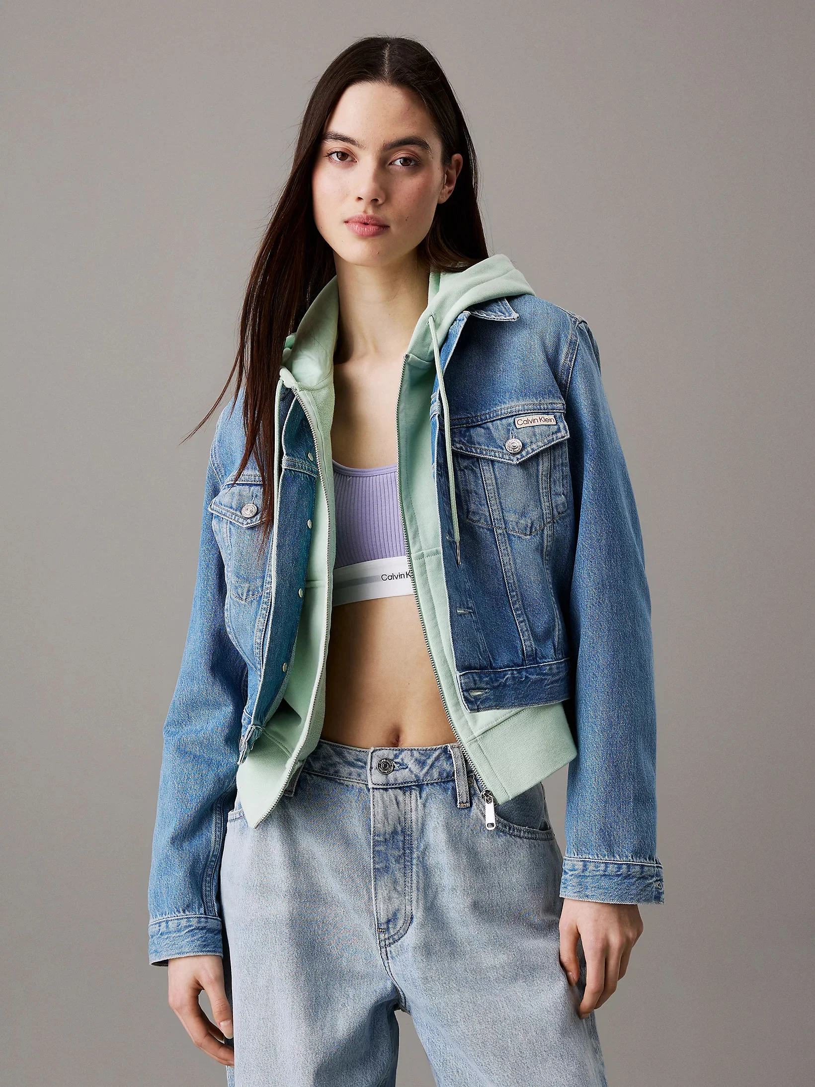Calvin Klein CROPPED 90S DENIM TRUCKER Kadın  Ceket J20J225184-1AA