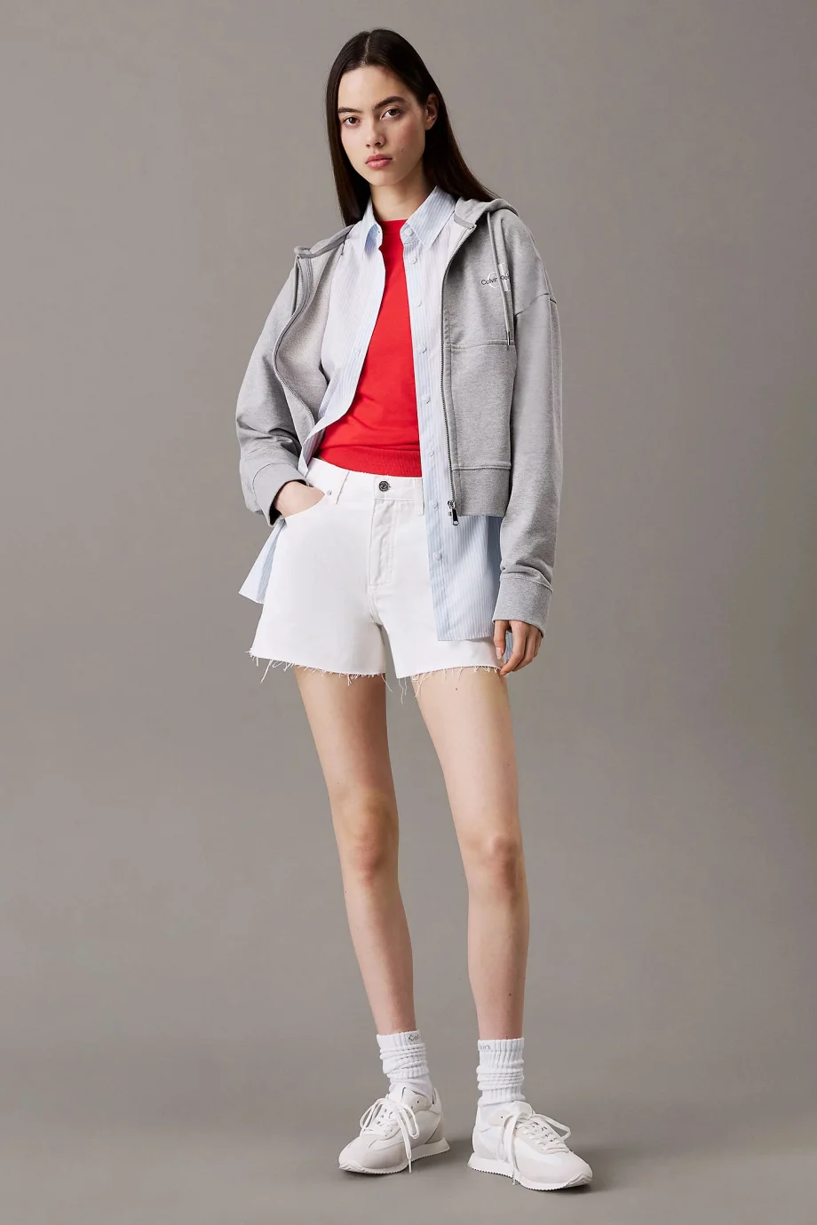 Calvin Klein MOM SHORT Kadın  Şort J20J225153-1AA