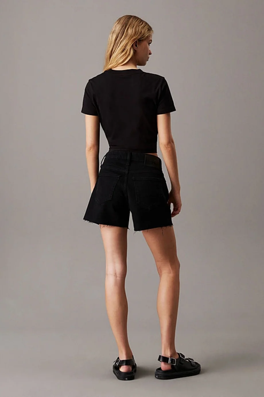 Calvin Klein MOM SHORT Kadın  Şort J20J225154-1BY