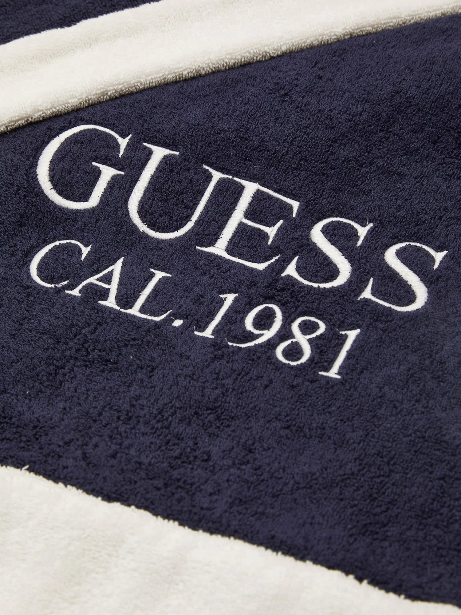 Guess TOWEL WITH BORDER Kadın Lacivert Havlu E5GZ15KCDM0-G7V2