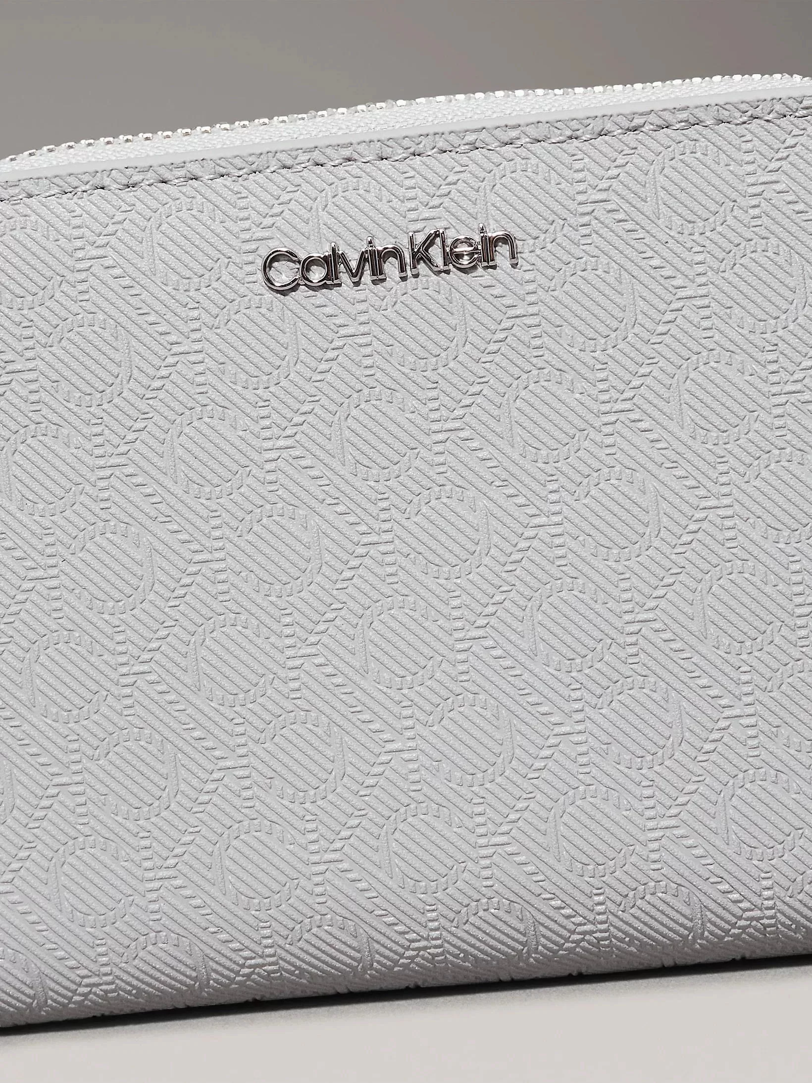 Calvin Klein CK MUST MEDIUM ZIP AROUND_MONO Kadın  Cüzdan K60K612942-PDE