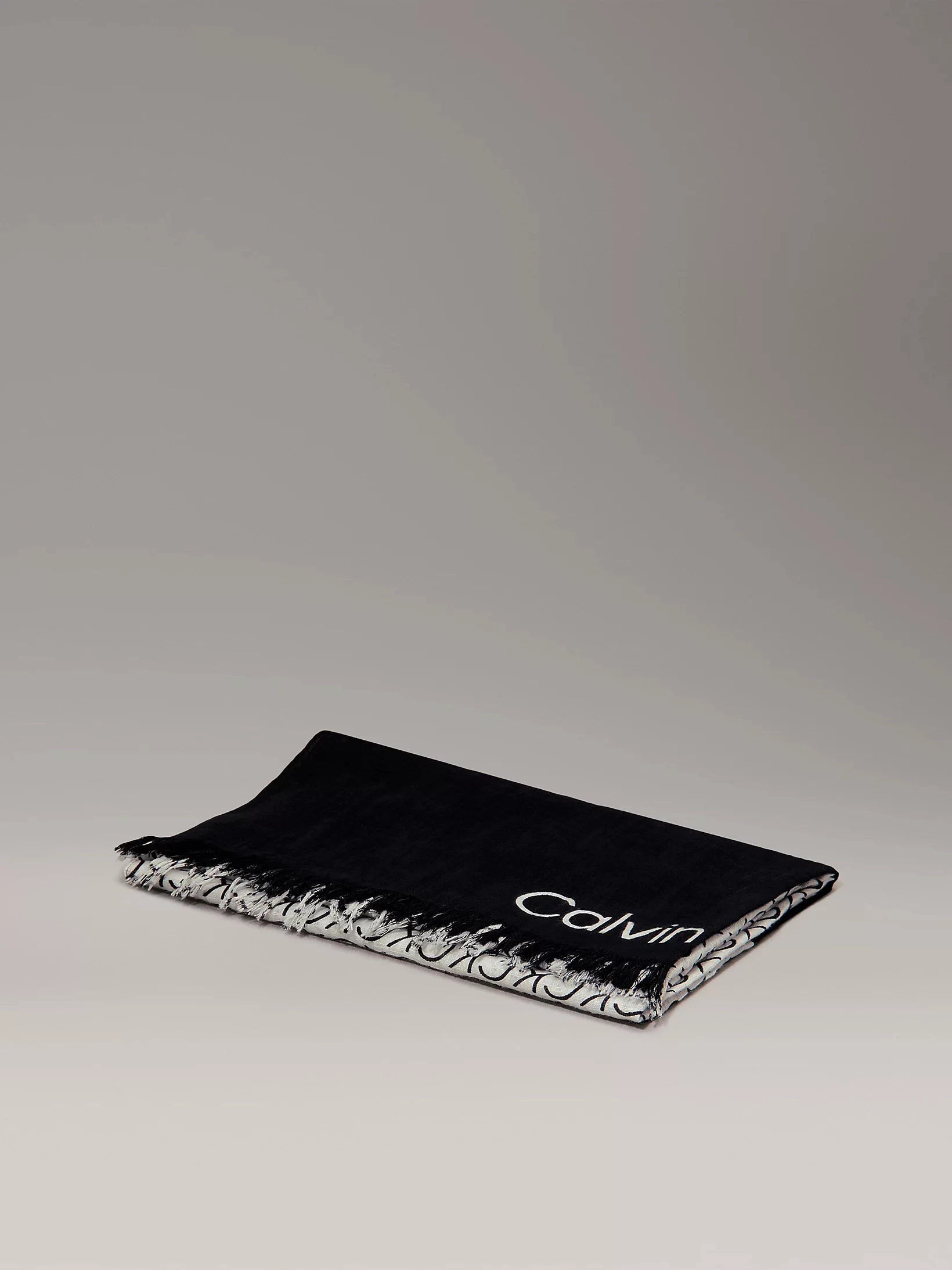 Calvin Klein MONOGRAM COTTON GAUZE STOLE Kadın  Şal K60K612979-BEH