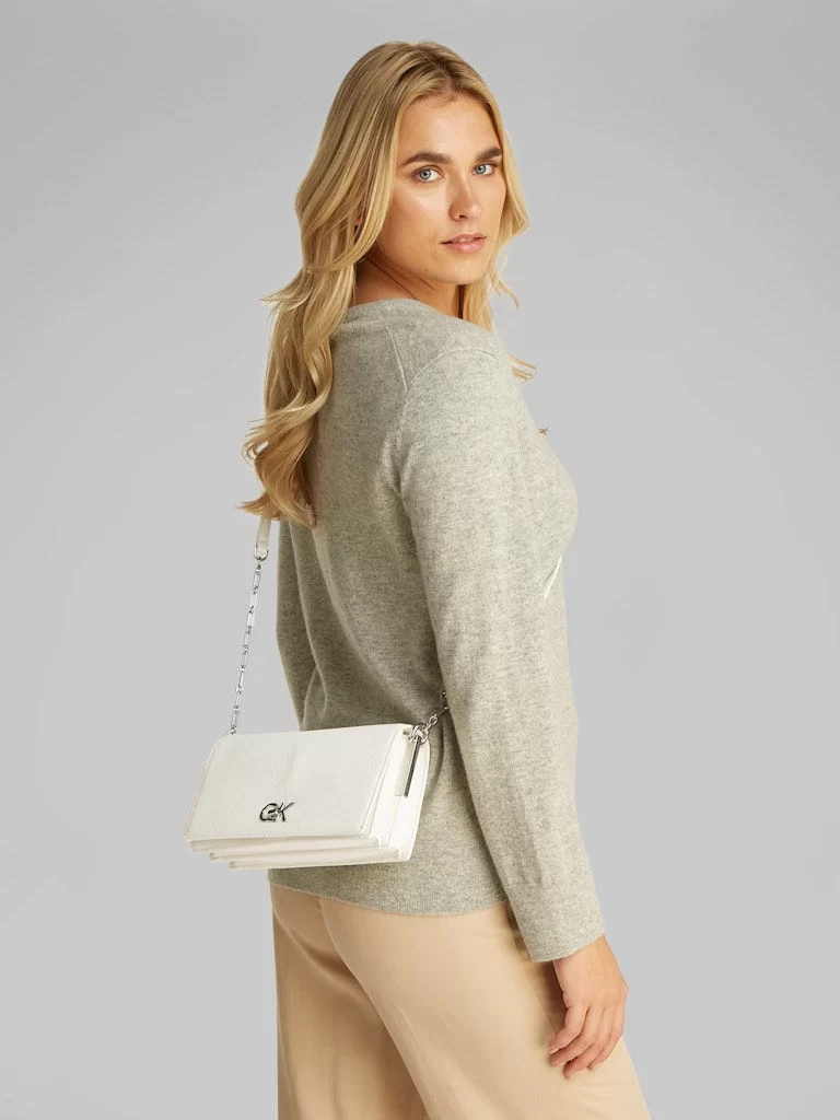 Calvin Klein CK MINI CHAIN BAG_TEX Kadın  Çapraz Çanta K60K613180-67U