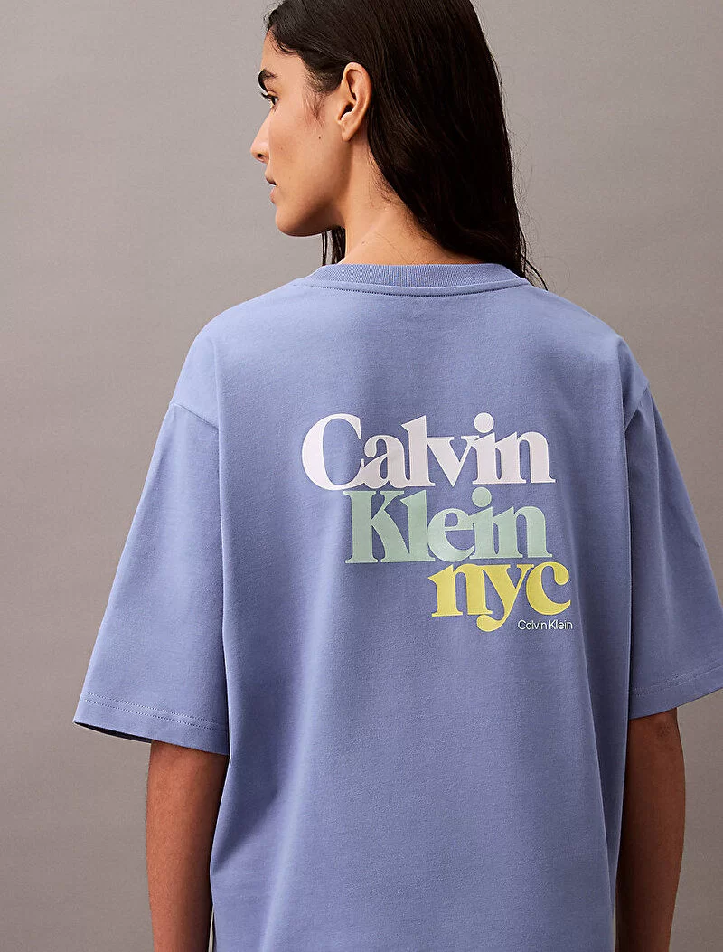 CK Jeans SS REL CALVIN KLEIN NYC TEE Kadın  T-shirt LV047AB813-CE0