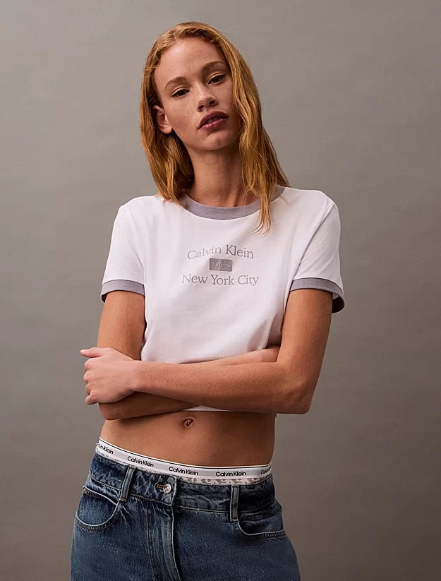 CK Jeans SS DRAPEY JERSEY CROP TEE Kadın  T-shirt LV047B808G-VVC