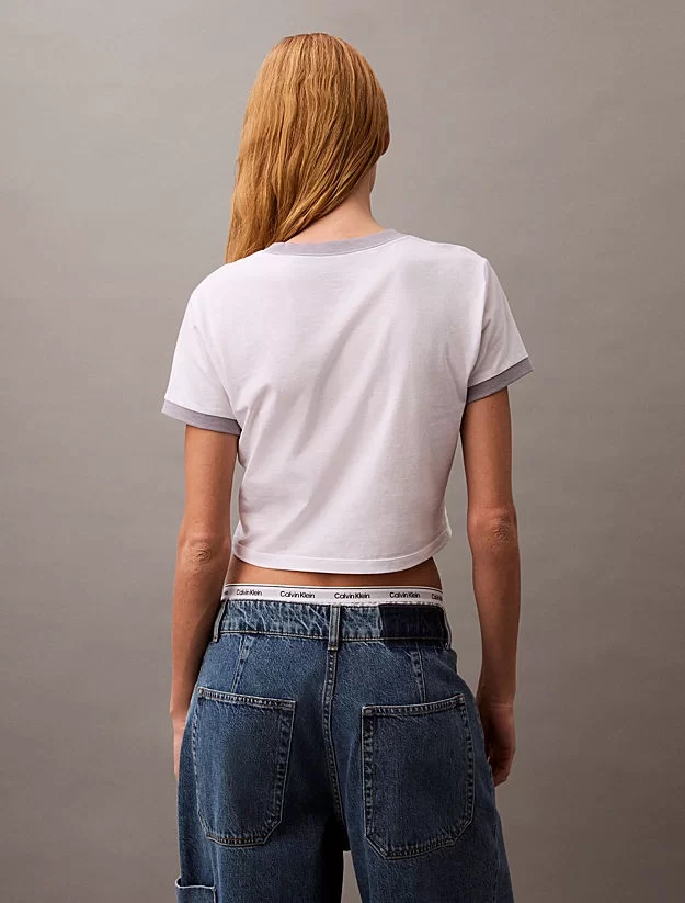 CK Jeans SS DRAPEY JERSEY CROP TEE Kadın  T-shirt LV047B808G-VVC