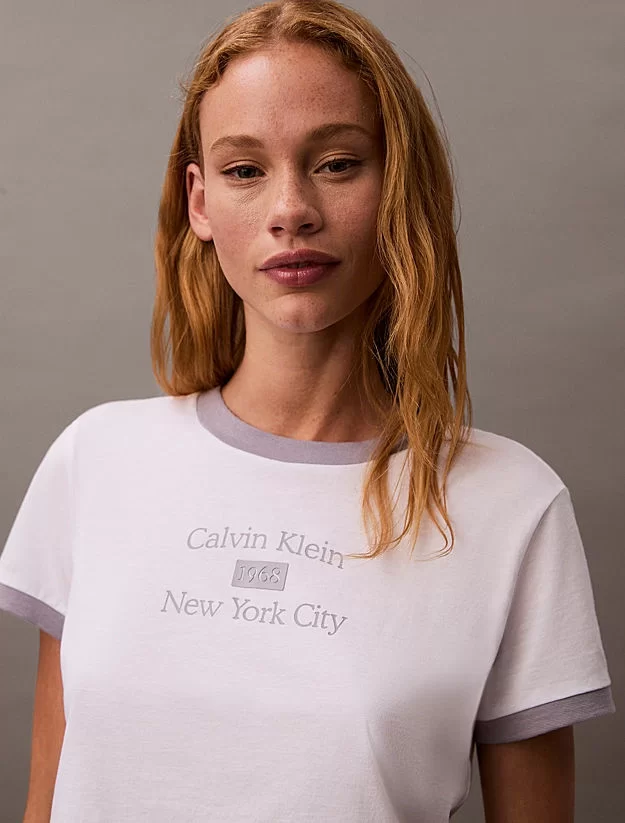 CK Jeans SS DRAPEY JERSEY CROP TEE Kadın  T-shirt LV047B808G-VVC