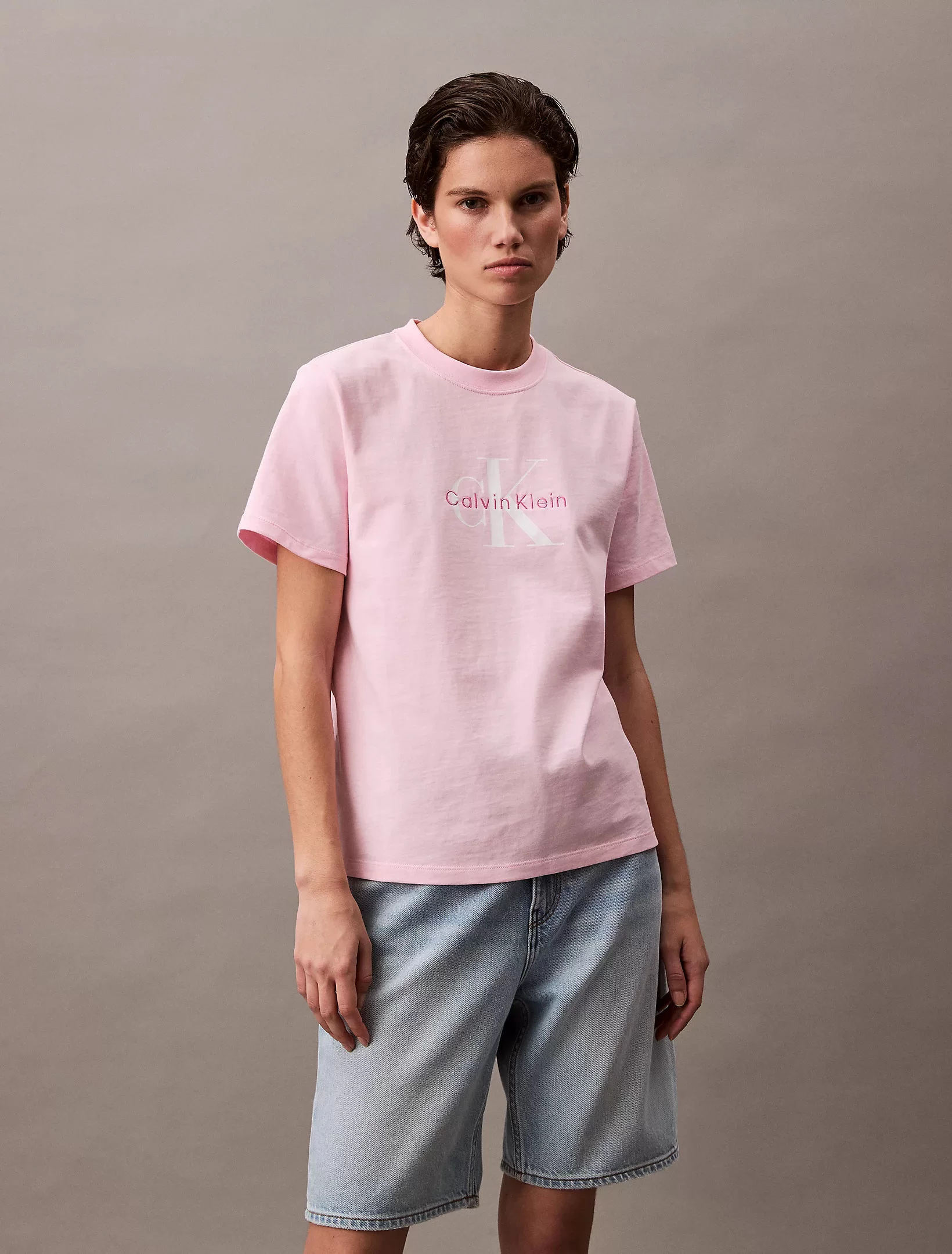 CK Jeans HR SS CLSSC MNLG CNC Kadın  T-shirt LV047B865G-7UD
