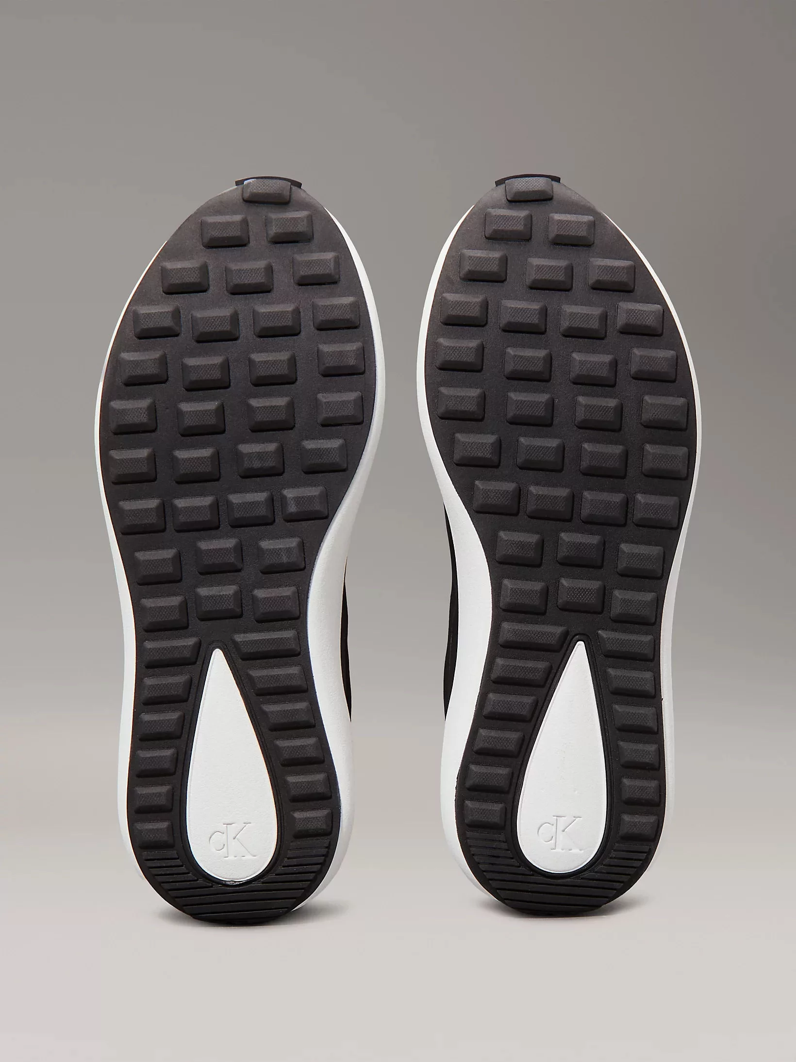 Calvin Klein ATHLEISURE RUNNER TECH RIPSTOP Erkek  Sneaker YM0YM01205-00Z