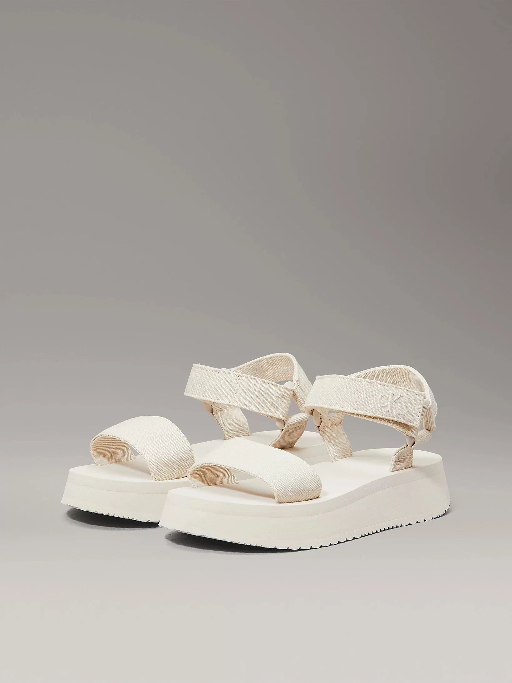Calvin Klein SANDAL VELCRO WEBBING MG Kadın  Sandalet YW0YW01693-AEO