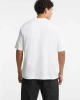 Guess Jeans Erkek Beyaz Mini Üçgen Logolu T-Shirt