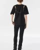 Twist Metal Zincir Aksesuarlı T-Shirt
