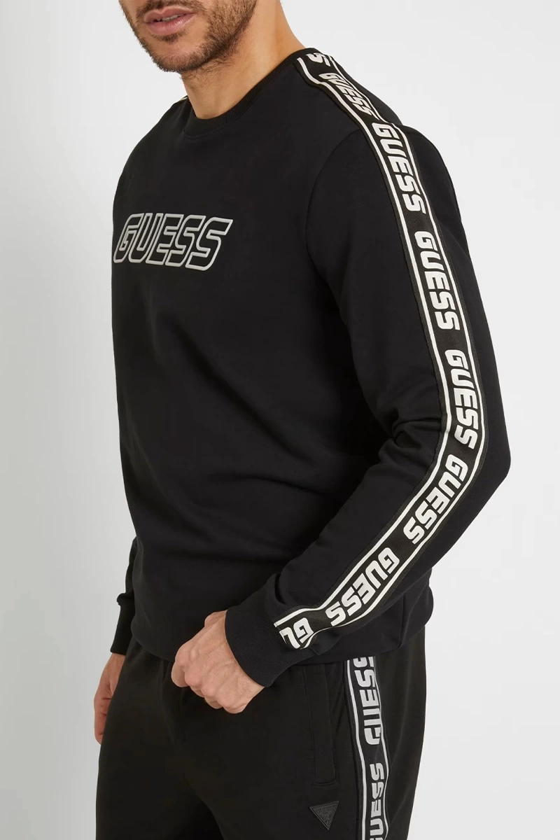 Guess Erkek Önde Logolu Sweatshirt