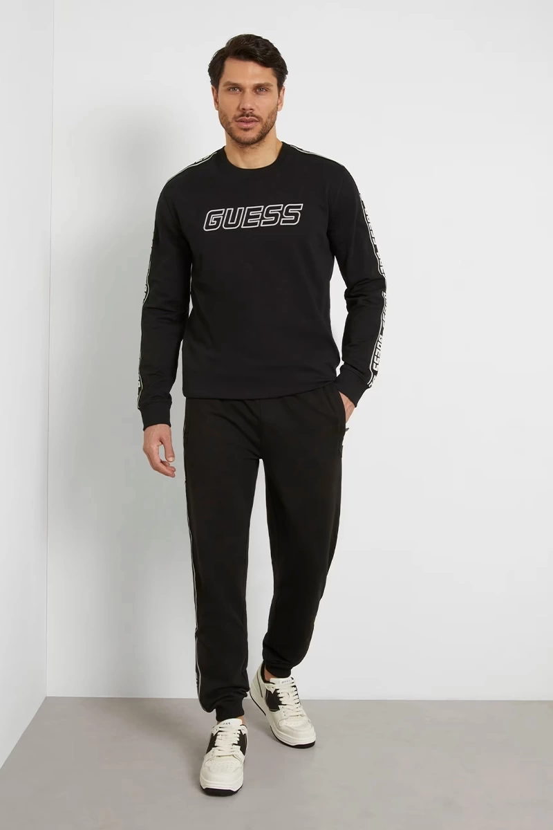 Guess Erkek Önde Logolu Sweatshirt