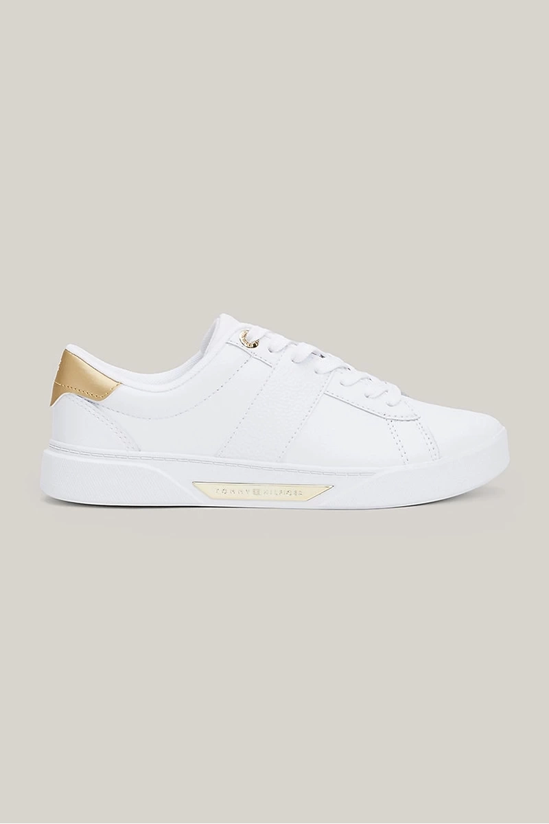 CHIC PANEL COURT SNEAKER