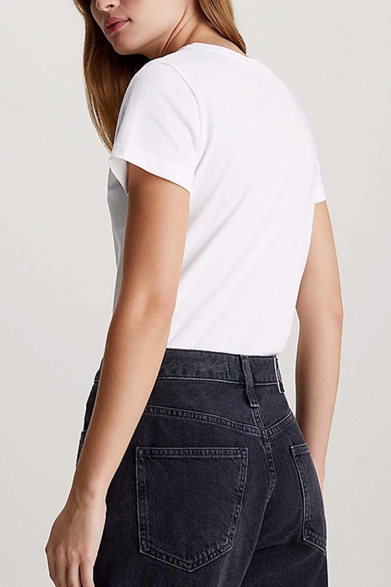 Calvin Klein Kadın Slim Monogramlı T-Shirt