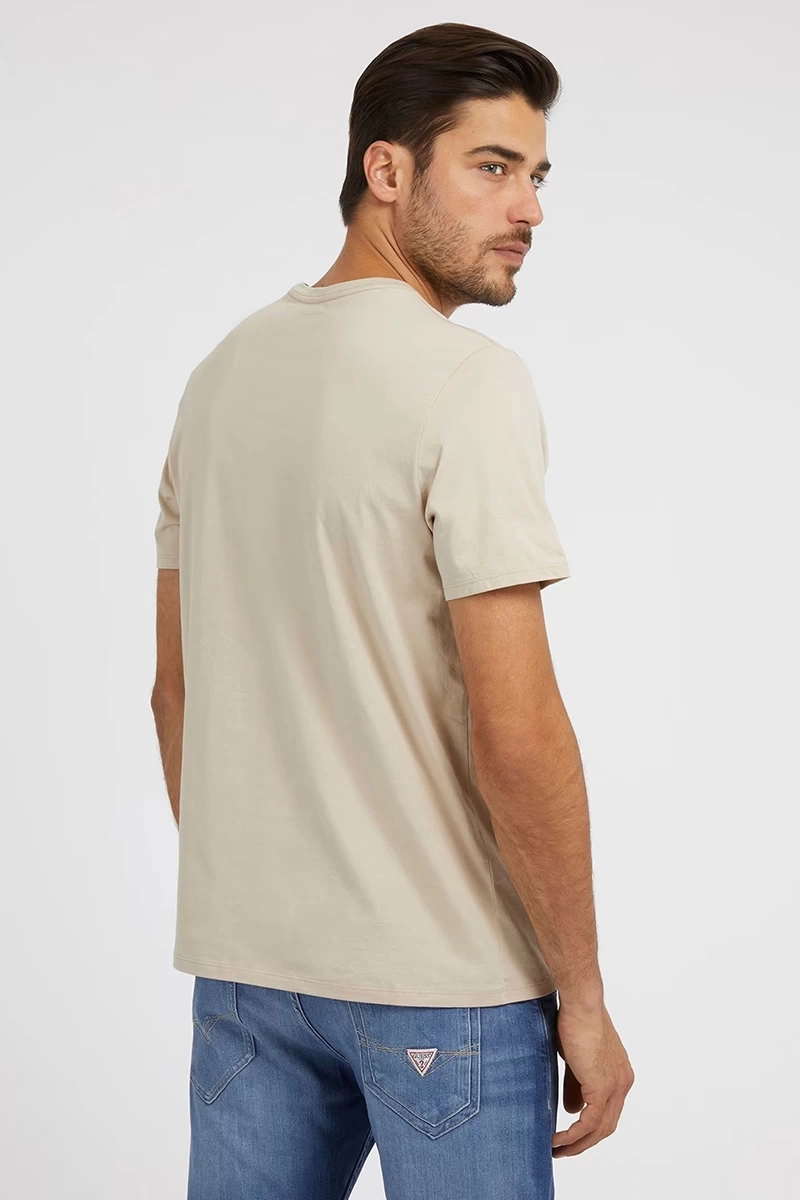 Guess  Erkek Logo İşlemeli T-Shirt