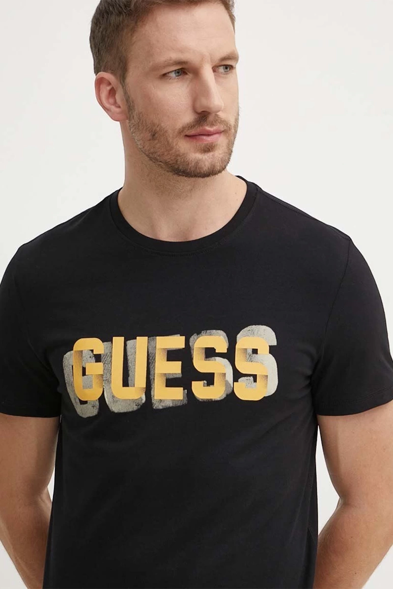 Guess Erkek Önü Logolu Siyah T-Shirt