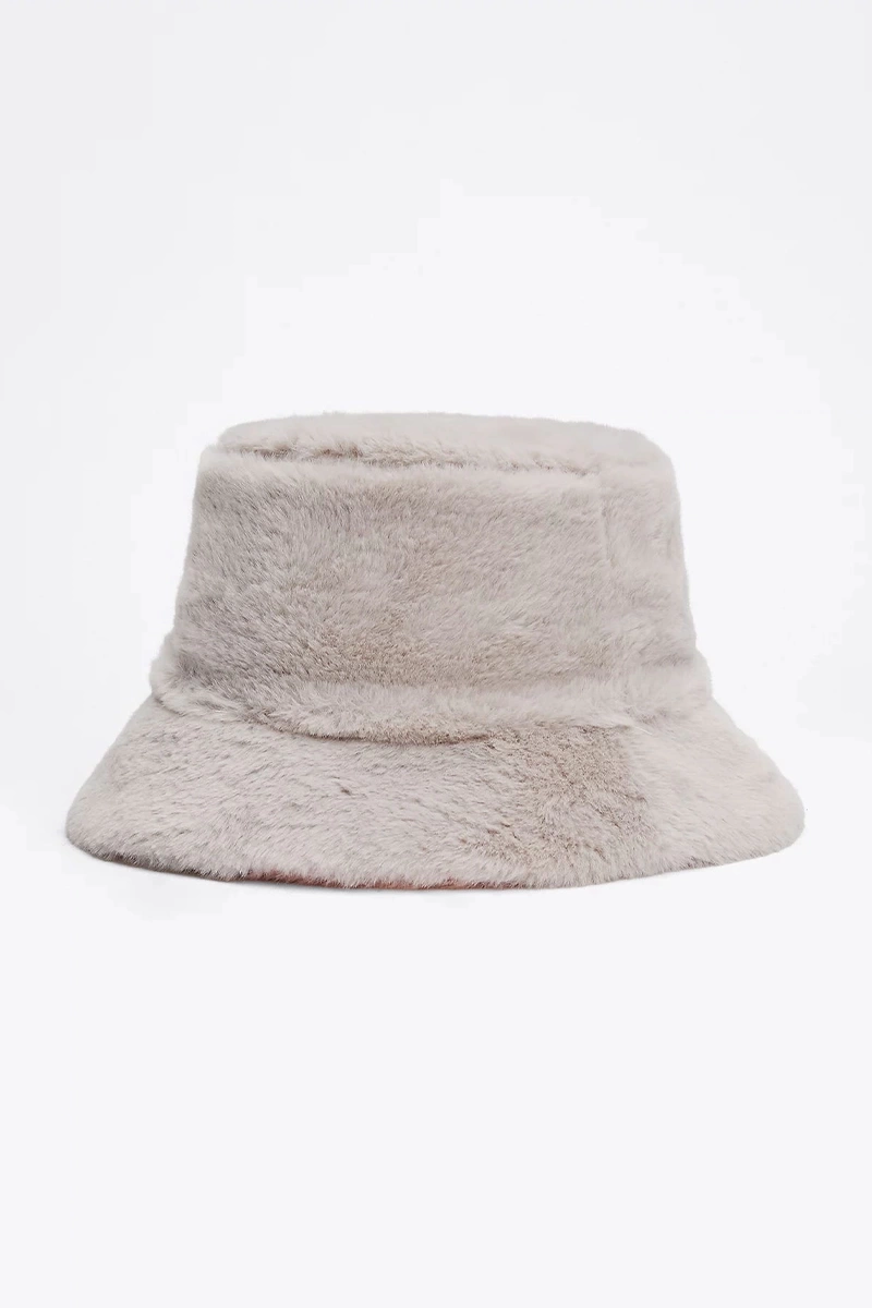 TJW LINEAR FUR BUCKET HAT