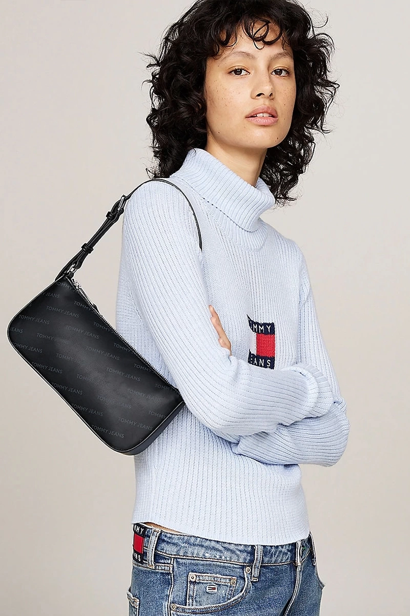 Tommy Hilfiger Kadın Essential Baskılı Çanta